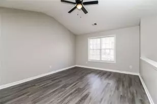 6055 Yellowood Ct, Atlanta, GA 30349 - Photo 13