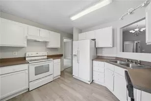 109 Mayflower Cir, Cartersville, GA 30120 - Photo 9