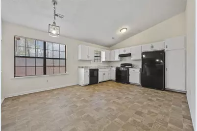 9240 Sunset Drive, Jonesboro, GA 30238 - Photo 5