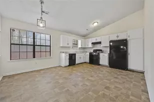 9240 Sunset Dr, Jonesboro, GA 30238 - Photo 5