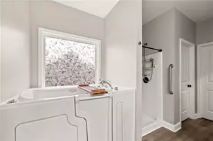 65 Academy St, Pendergrass, GA 30567 - Photo 21