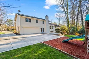 1106 Aurora Ct, Dunwoody, GA 30338 - Photo 31