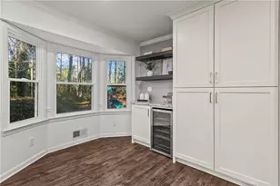 1106 Aurora Ct, Dunwoody, GA 30338 - Photo 13