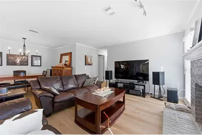 909 Hollyfax Circle NE, Atlanta, GA 30328 - Photo 5