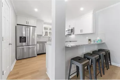 909 Hollyfax Circle NE, Atlanta, GA 30328 - Photo 9