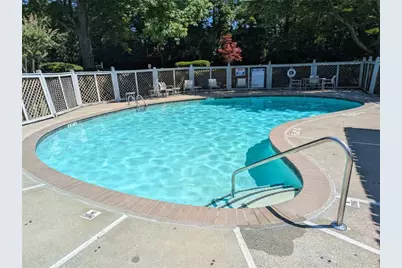 909 Hollyfax Circle NE, Atlanta, GA 30328 - Photo 23