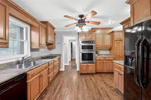 301 Tweed Ct, Sugar Hill, GA 30518 - Photo 15