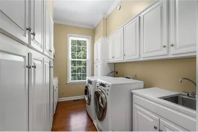 9035 River Run, Atlanta, GA 30350 - Photo 31