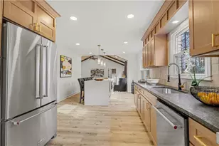 2670 Stonehenge Way, Dunwoody, GA 30360 - Photo 3