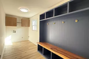 2670 Stonehenge Way, Dunwoody, GA 30360 - Photo 11