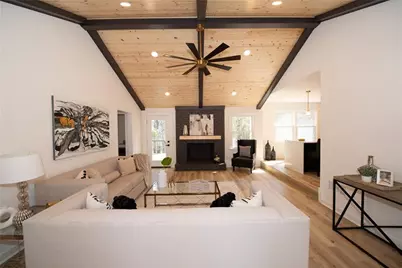 2670 Stonehenge Way, Dunwoody, GA 30360 - Photo 39