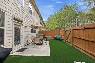 5527 Radford Loop, Fairburn, GA 30213 - Photo 3