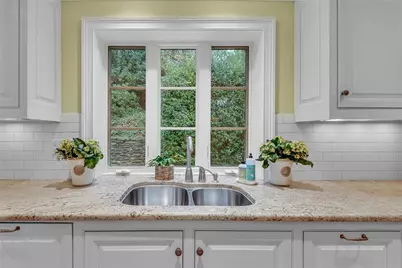 6242 Mountain Brook Way NW, Atlanta, GA 30328 - Photo 17