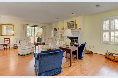 94 Robyn Way, Marietta, GA 30062 - Photo 7