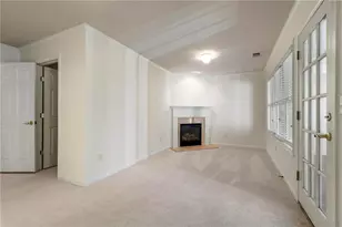 2020 Liberty Ln, Roswell, GA 30075 - Photo 23