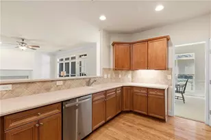 2020 Liberty Ln, Roswell, GA 30075 - Photo 7