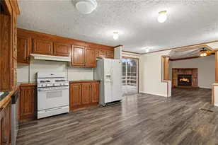 4432 Brandy Ln SE, Acworth, GA 30102 - Photo 5