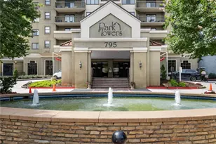 795 Hammond Dr, Atlanta, GA 30328 - Photo 29