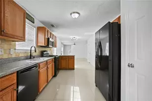 197 Kyndal Dr, Hampton, GA 30228 - Photo 9