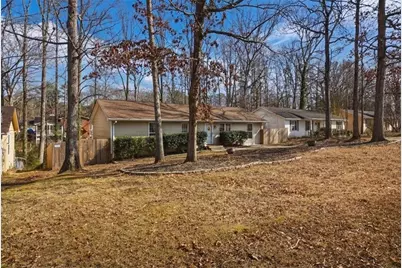 414 Hemlock Drive, Lawrenceville, GA 30046 - Photo 3