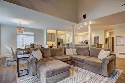 810 Club Chase Lane, Roswell, GA 30076 - Photo 11