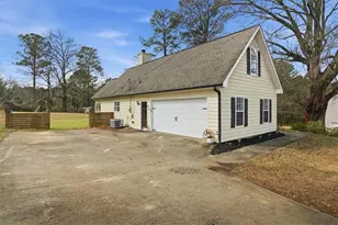 90 Eastwood Cir, Covington, GA 30014 - Photo 5