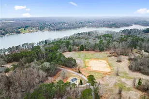 4147 Perry Dr, Gainesville, GA 30506 - Photo 7