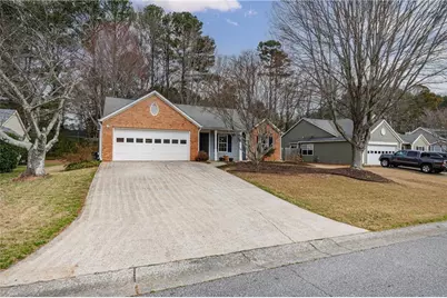 2641 Marleigh Farm Road NW, Kennesaw, GA 30152 - Photo 3