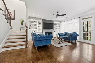 2010 Liberty Ln, Roswell, GA 30075 - Photo 7