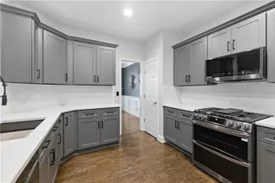 2010 Liberty Ln, Roswell, GA 30075 - Photo 17