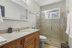 7070 Glenridge Dr, Atlanta, GA 30328 - Photo 45