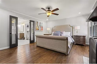 7070 Glenridge Drive, Atlanta, GA 30328 - Photo 15