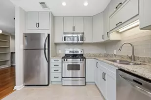 836 Saint Charles Ave NE, Atlanta, GA 30306 - Photo 7