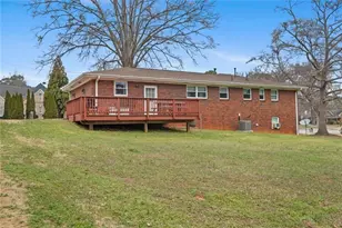 2500 Sewell Mill Rd, Marietta, GA 30062 - Photo 35