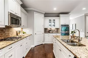 10449 Park Walk Point, Johns Creek, GA 30022 - Photo 17