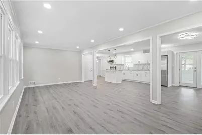 4188 Fontana Court, Atlanta, GA 30084 - Photo 7