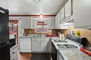 6751 Lismore Dr, Norcross, GA 30093 - Photo 9