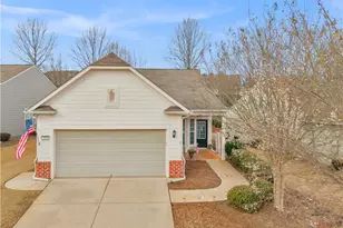 340 Sandy Springs Dr, Griffin, GA 30223 - Photo 1