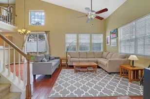 423 W Oaks Trail, Woodstock, GA 30188 - Photo 5