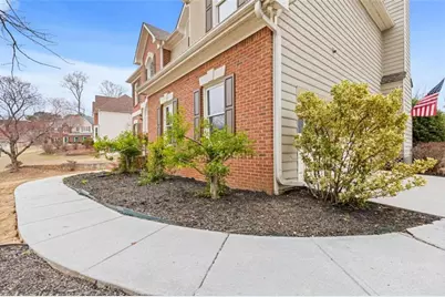 2120 Blackhawk Trail, Lawrenceville, GA 30043 - Photo 3