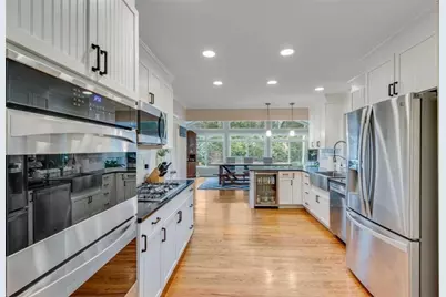 1376 Burns Drive, Gainesville, GA 30501 - Photo 15