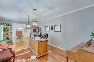 1376 Burns Dr, Gainesville, GA 30501 - Photo 19