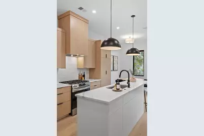 1161 Penny Lane, Atlanta, GA 30329 - Photo 7