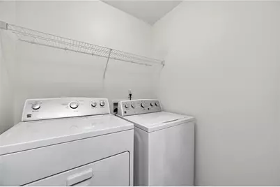 1322 Melrose Woods Ln, Lawrenceville, GA 30045 - Photo 17