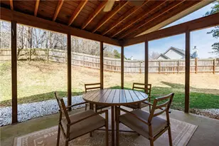 134 Lexington Parke Dr, Woodstock, GA 30189 - Photo 3