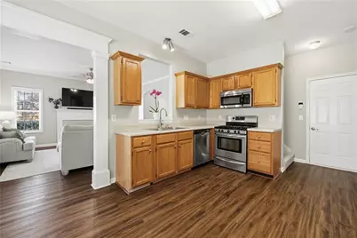 134 Lexington Parke Drive, Woodstock, GA 30189 - Photo 23