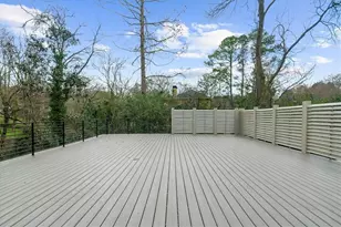 942 Peachtree Battle Cir NW, Atlanta, GA 30327 - Photo 29