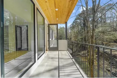 942 Peachtree Battle Circle NW, Atlanta, GA 30327 - Photo 35