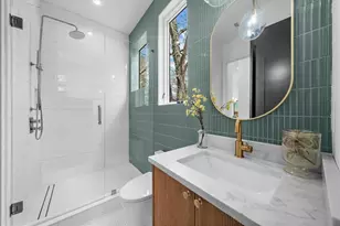 942 Peachtree Battle Cir NW, Atlanta, GA 30327 - Photo 51