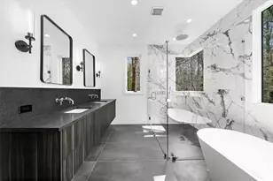 942 Peachtree Battle Cir NW, Atlanta, GA 30327 - Photo 41